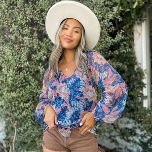 NWT Sheer Lined Blouse